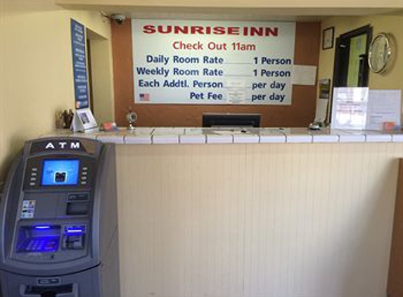 Sunrise Inn - Bradenton, FL