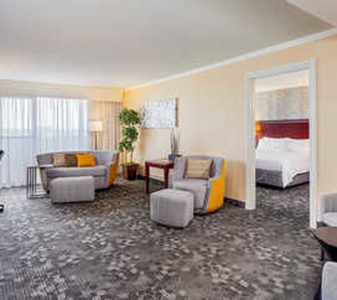 Courtyard by Marriott - Fairfield, CA