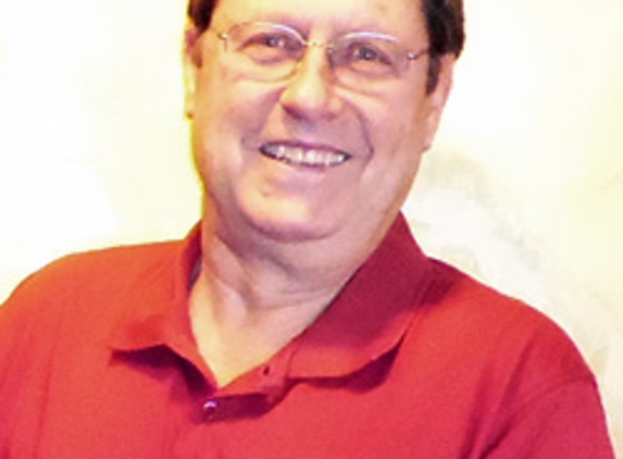 Wayne Hanson, DDS - Prairie Du Chien, WI