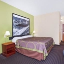 Super 8 by Wyndham Chattanooga/Hamilton Place - Motels