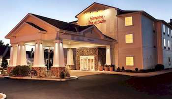 Hampton Inn & Suites Mystic - Mystic, CT