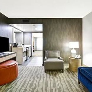 Embassy Suites by Hilton Charlotte - Charlotte, NC