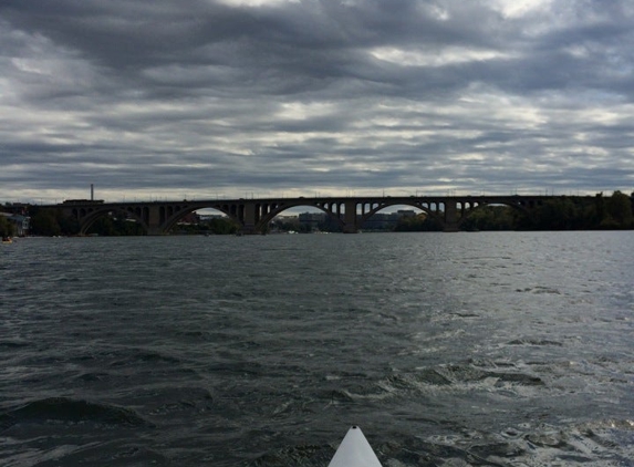 Thompson Boat Center - Washington, DC