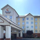 Comfort Suites Airport - Motels