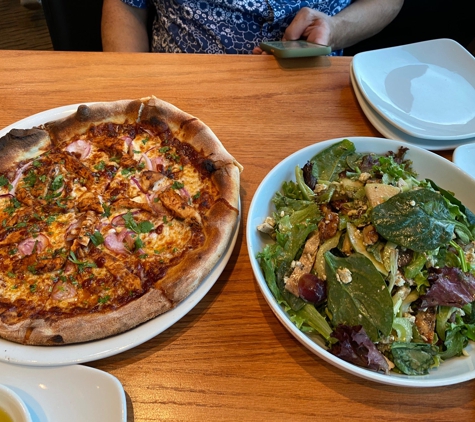 California Pizza Kitchen - Glendale, CA
