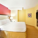 Courtyard by Marriott - Hotels