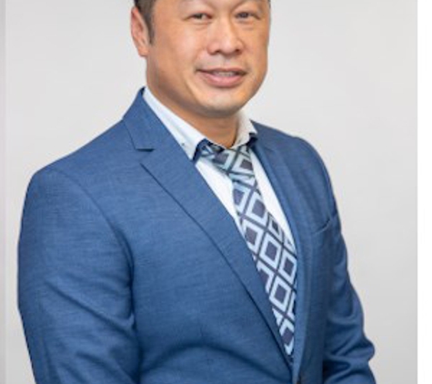 Burrell Stockbroking - Svensson Heights, QLD. Robert Chan - Director - Wealth Management