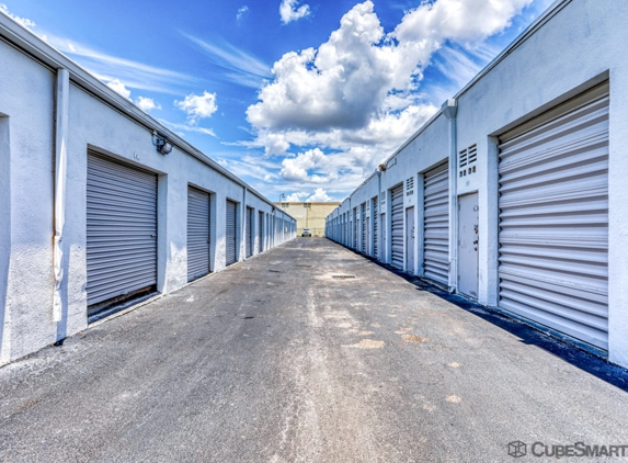 CubeSmart Self Storage - Miami, FL