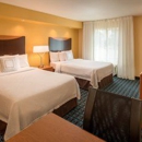 Fairfield Inn & Suites - Hotels