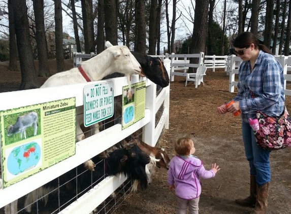 Hunt Club Farm - Virginia Beach, VA