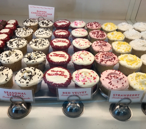 SusieCakes - Studio City - Studio City, CA