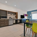 Home2 Suites by Hilton Tracy - Hotels