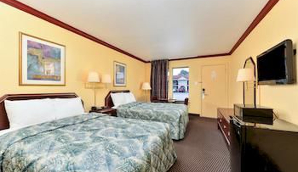 Americas Best Value Inn - Conroe, TX