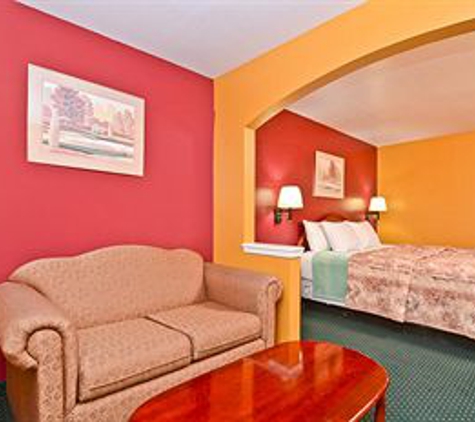 Americas Best Value Inn - Smithville, TX