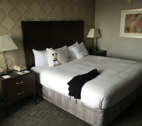 DoubleTree by Hilton Hotel Detroit - Dearborn - Detroit, MI