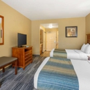 Best Western Plus University Park Inn & Suites - Hotels