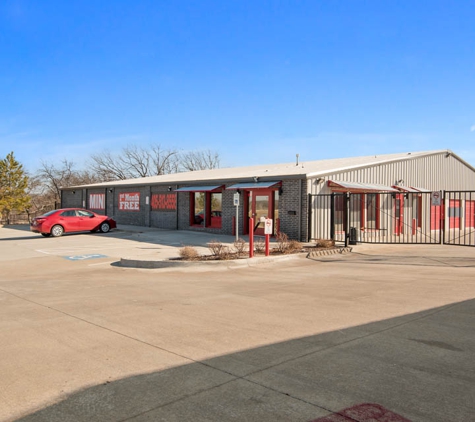 US Storage Centers - Edmond, OK