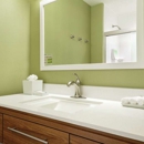 Home2 Suites by Hilton Minneapolis Bloomington - Hotels