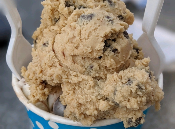 Cookie Dough Creation - Naperville, IL