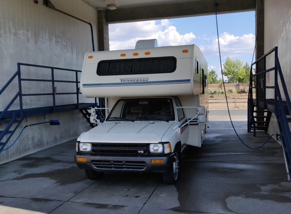 The Wave Carwash - Sparks, NV