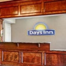 Days Inn & Suites by Wyndham Houston North/Spring - Motels