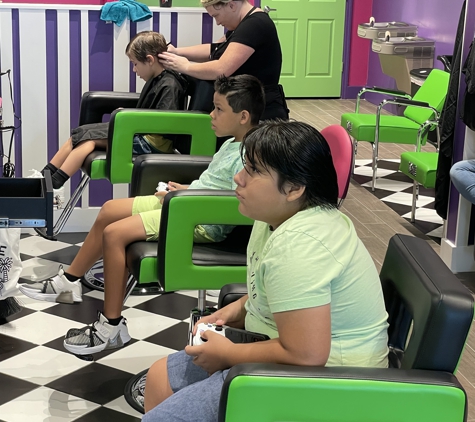 Sharkey's Cuts for Kids - Pembroke Pines, FL. Xbox fun!