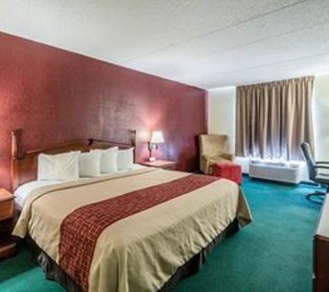 Red Roof Inn - Morehead, KY