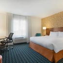 Fairfield Inn & Suites - Hotels