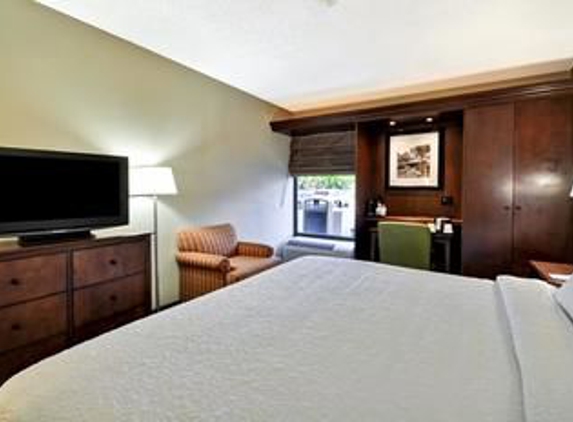 Hampton Inn Columbia-I-26 Airport - West Columbia, SC