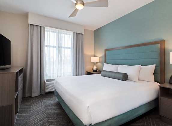 Homewood Suites by Hilton Panama City Beach - Panama City Beach, FL