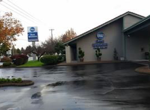 Best  Western PLUS Mill Creek Inn - Salem, OR