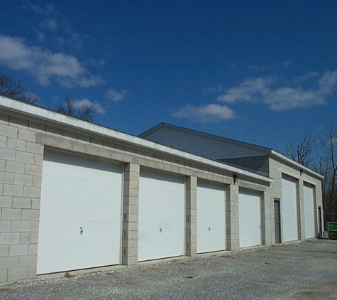 A Plus Storage Pros - Monclova, OH