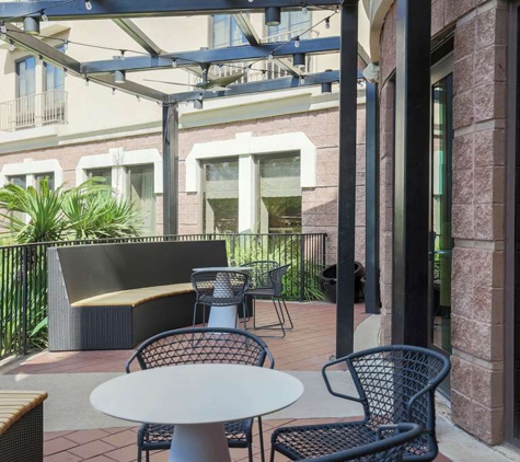 DoubleTree by Hilton Hotel Austin - University Area - Austin, TX