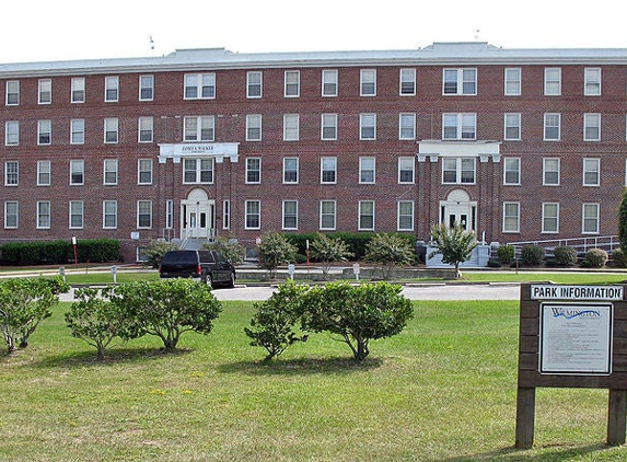 James A Walker Apartments - Wilmington, NC