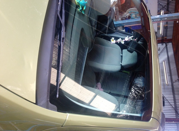 DY Valley Windscreens - Yarra Glen, VIC. Mobile Windscreen Repairs DIamond Valley & Yarra Valley