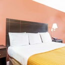 Days Inn by Wyndham Fort Lauderdale-Oakland Park Airport N - Motels