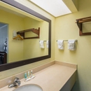 Quality Inn & Suites Civic Center - Motels