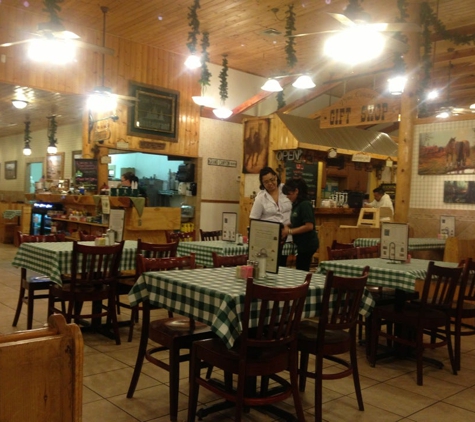 Pine Country Restaurant - Williams, AZ