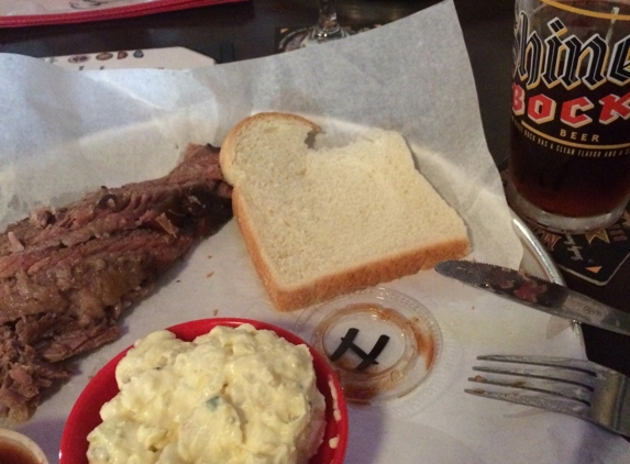 Stan's Bar-B-Q - Issaquah, WA