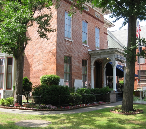 Hamlin House - Buffalo, NY