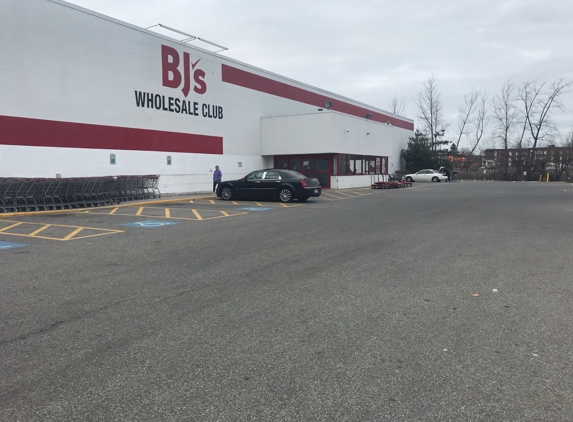 BJ's Wholesale Club - Medford, MA