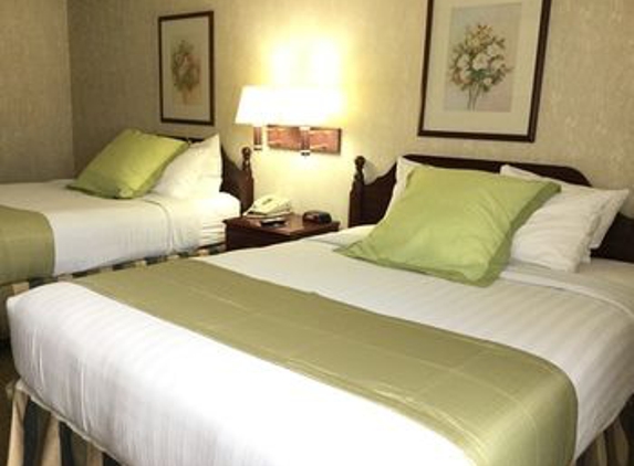 Americas Best Value Inn - Saint Charles, MO