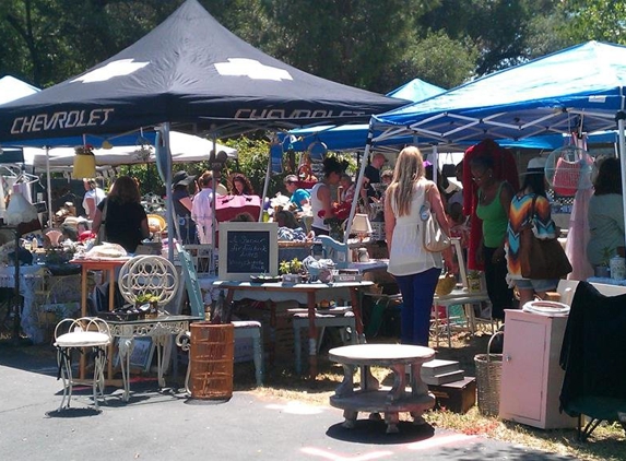 Horse and Buggy- Consignment, Antiques and More - Loomis, CA