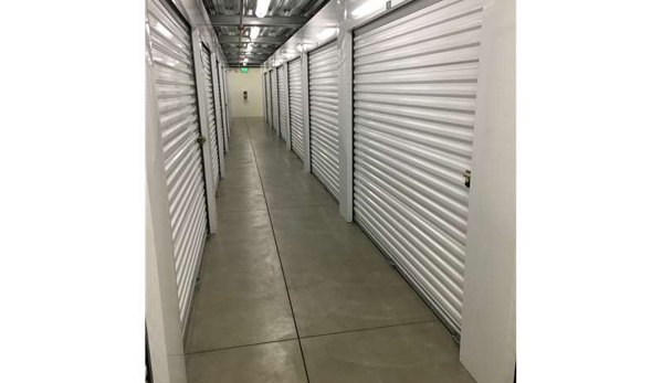 Extra Space Storage - Thousand Oaks, CA