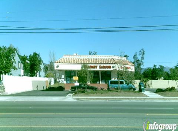 Norms Market & Liquor - Fontana, CA