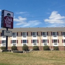 Oak Tree Inn - Hotels