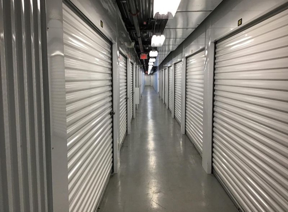 Life Storage - Columbia, SC