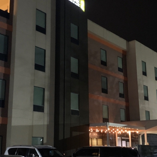 Home2 Suites by Hilton Austin Airport - Austin, TX