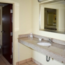 Comfort Inn & Suites Tavares North - Motels