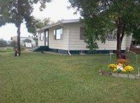 A & K APT, Room & House Rental - Glendive, MT